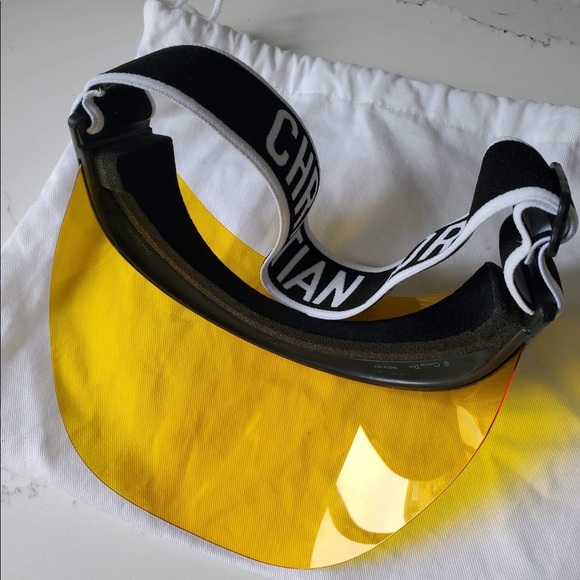 ❤️ DIOR ❤️ AUTHENTIC ❤️ INCLUSIONS: Box, dustbag, cards. ( Kim Kardashian worn ) - Picture 2 of 6